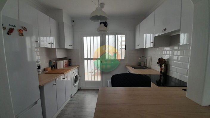 Image No.6-2 Bed House for sale