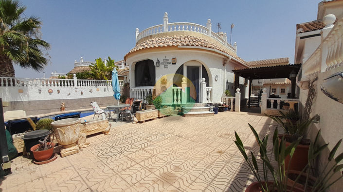 Image No.8-3 Bed Villa for sale