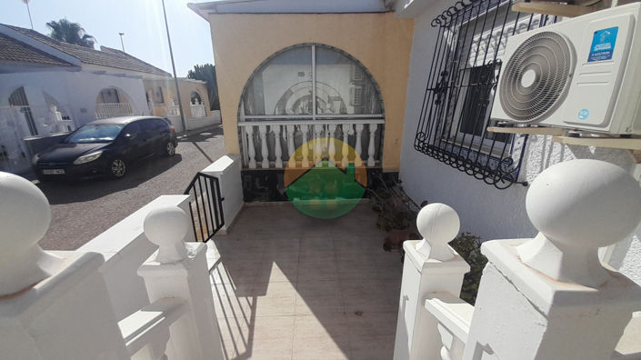Image No.10-2 Bed House for sale