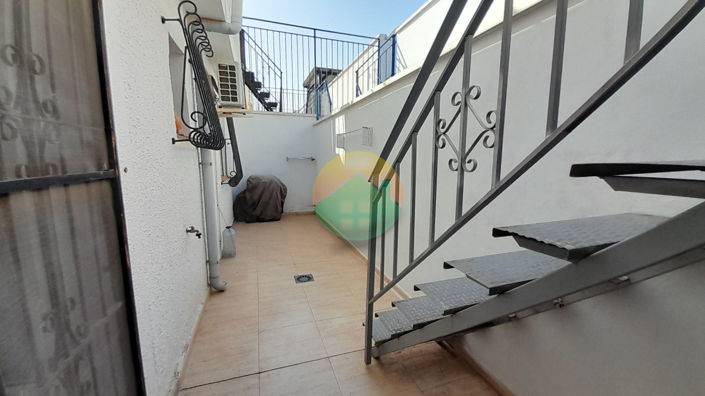 Image No.21-2 Bed House for sale