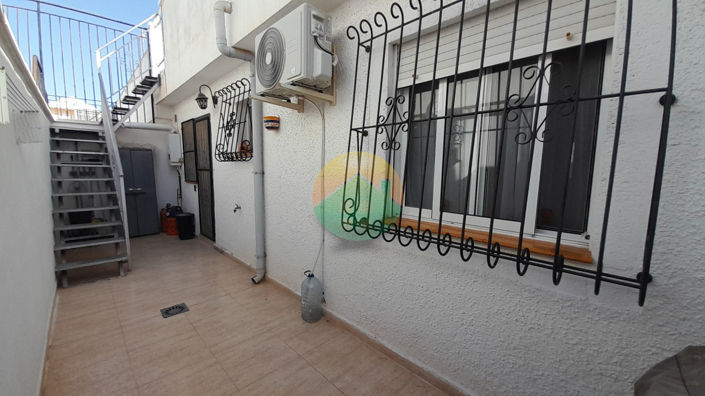 Image No.22-2 Bed House for sale