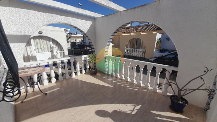 Image No.6-2 Bed House for sale