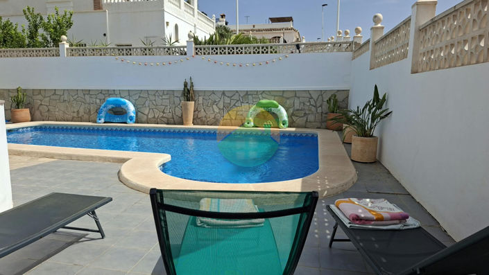 Image No.11-2 Bed Villa for sale