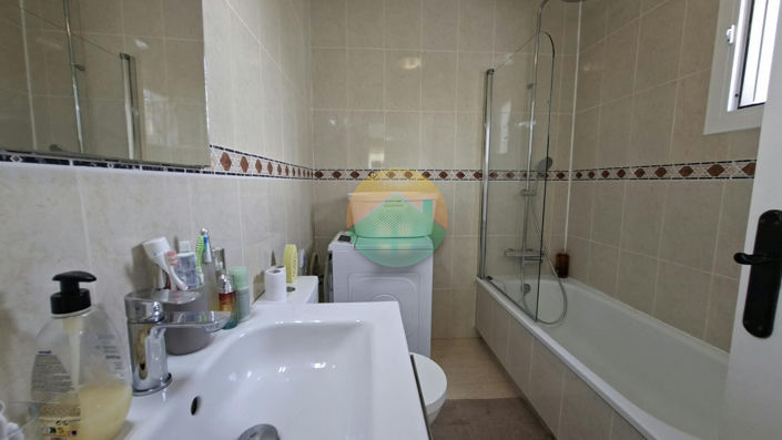 Image No.21-2 Bed Villa for sale