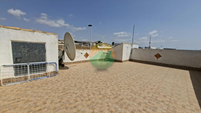 Image No.22-2 Bed House for sale