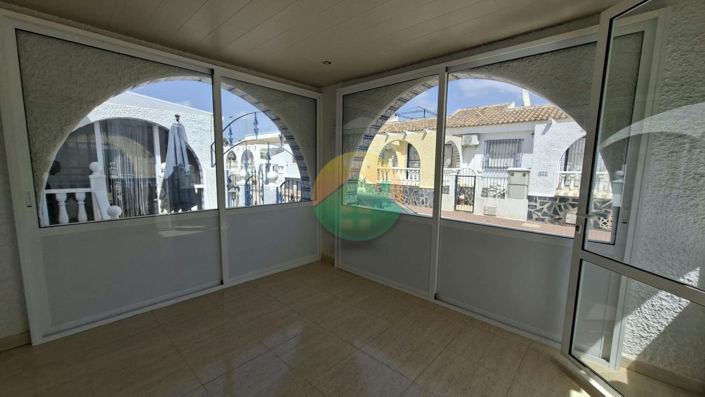 Image No.7-2 Bed House for sale