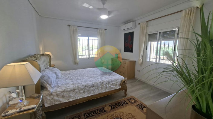 Image No.17-4 Bed Villa for sale