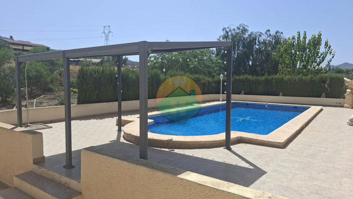 Image No.3-4 Bed Villa for sale