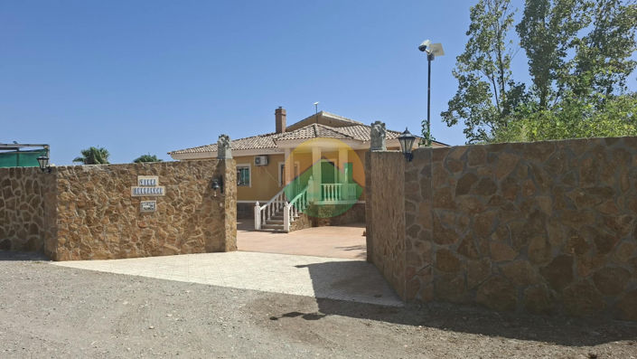 Image No.7-4 Bed Villa for sale