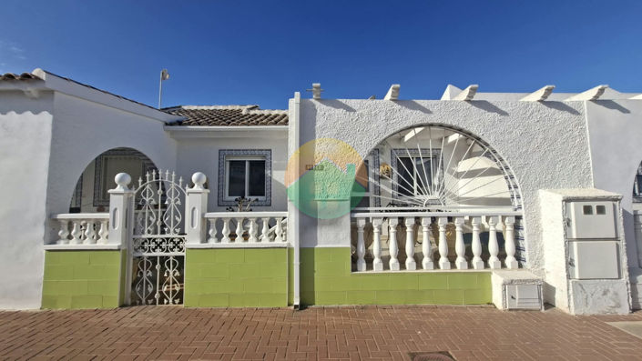 Image No.8-2 Bed House for sale
