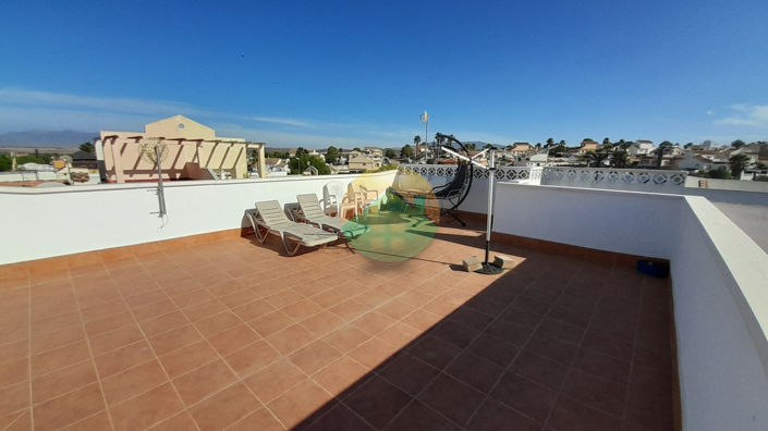 Image No.23-2 Bed Semi-Detached for sale