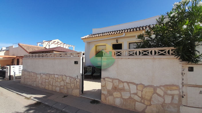 Image No.9-2 Bed Semi-Detached for sale