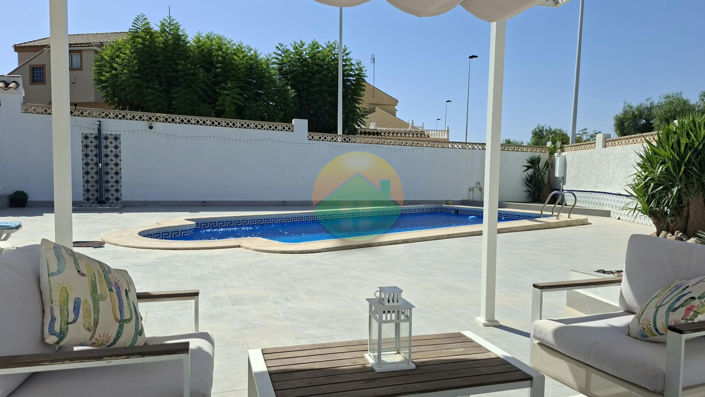 Image No.11-3 Bed Villa for sale