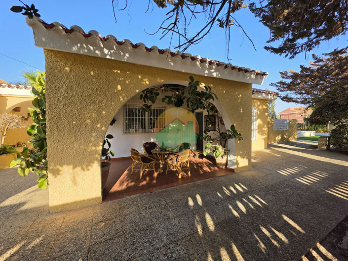 Image No.10-4 Bed Villa for sale