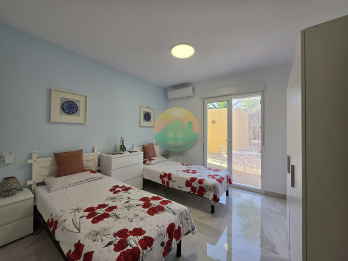 Image No.19-4 Bed Villa for sale
