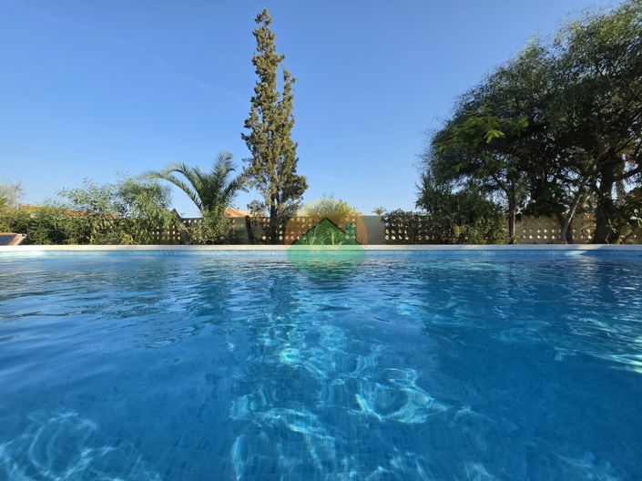 Image No.3-4 Bed Villa for sale