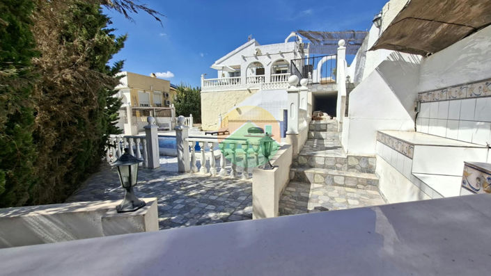 Image No.7-2 Bed Villa for sale