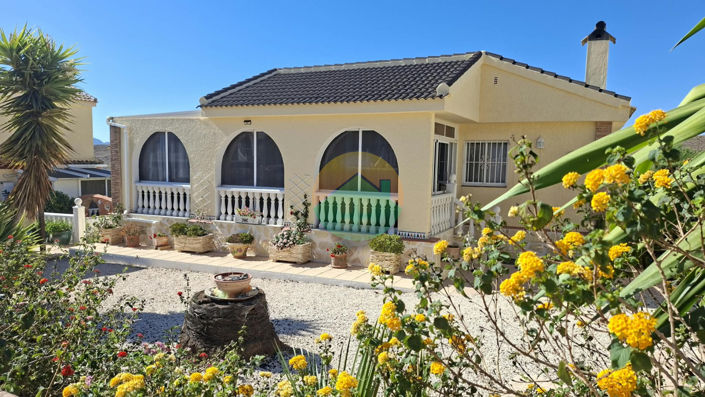 Image No.9-2 Bed Villa for sale