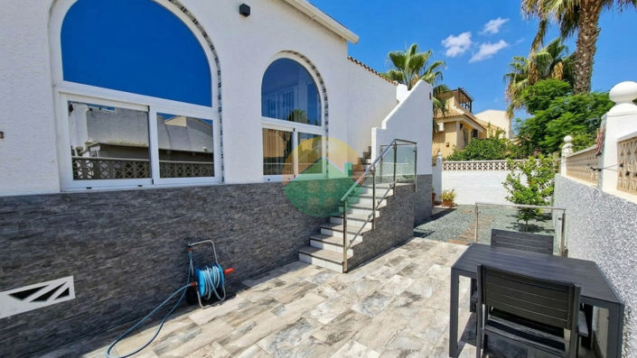 Image No.12-3 Bed Villa for sale