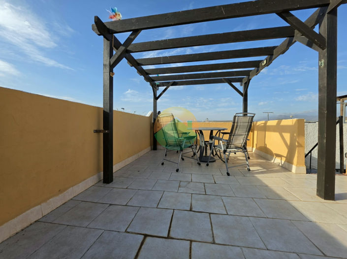 Image No.19-2 Bed Semi-Detached for sale