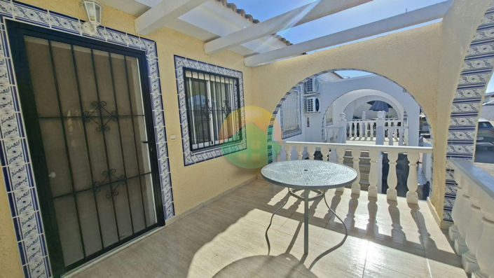 Image No.11-2 Bed House for sale