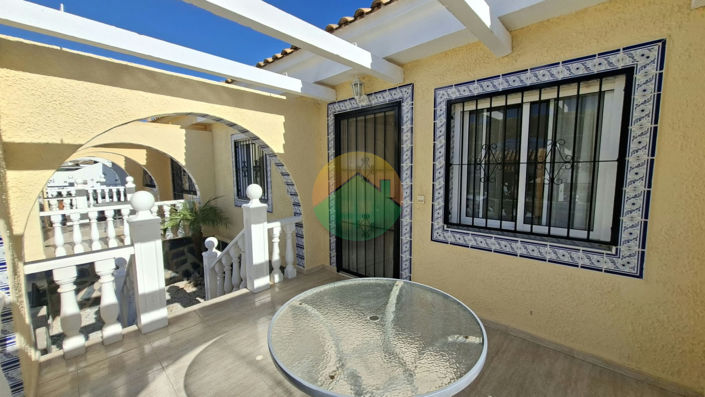 Image No.4-2 Bed House for sale