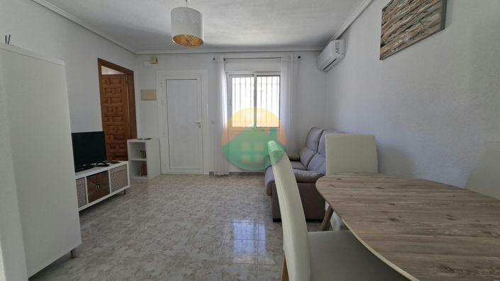 Image No.13-2 Bed Semi-Detached for sale