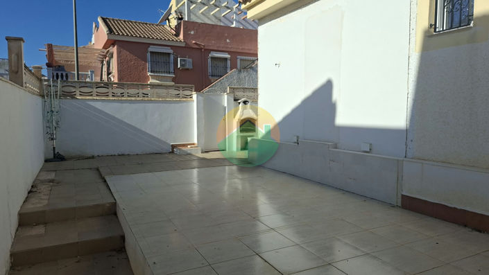 Image No.3-2 Bed Semi-Detached for sale