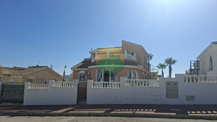 Image No.7-4 Bed Villa for sale