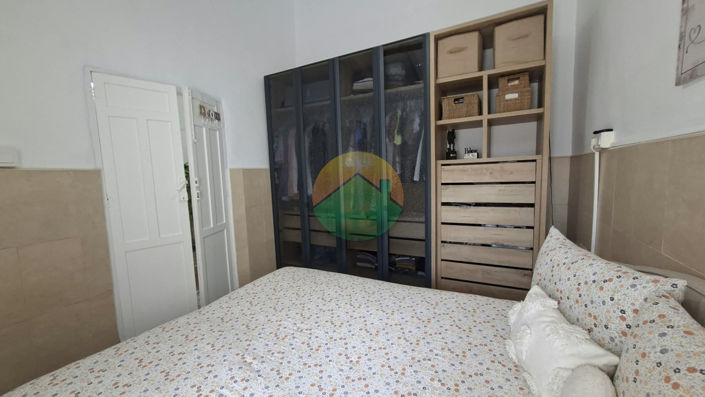 Image No.17-3 Bed House for sale