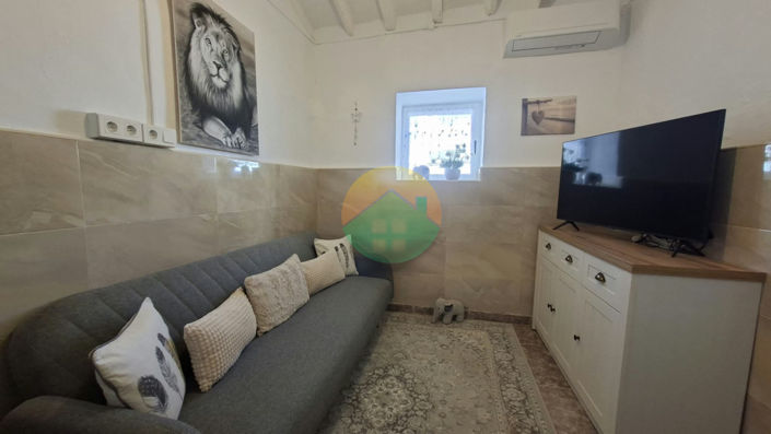 Image No.19-3 Bed House for sale