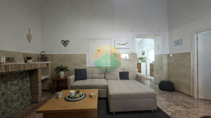 Image No.6-3 Bed House for sale