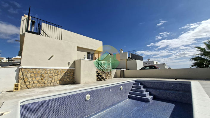 Image No.7-2 Bed Villa for sale