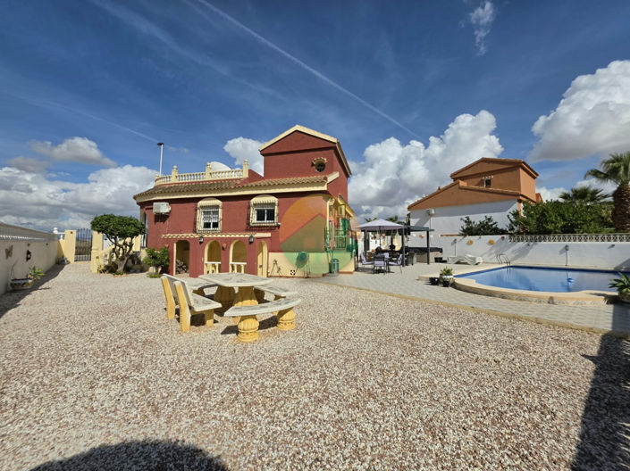 Image No.10-3 Bed Villa for sale