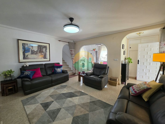 Image No.14-3 Bed Villa for sale