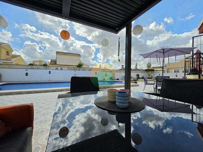 Image No.5-3 Bed Villa for sale