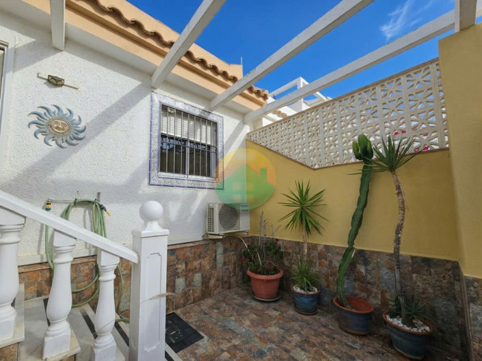 Image No.9-3 Bed House for sale