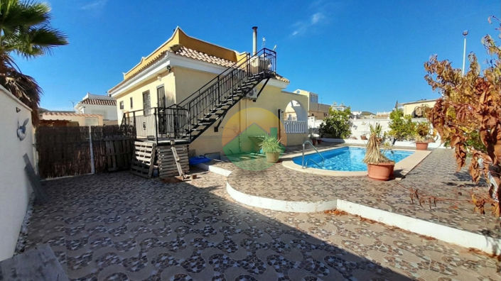 Image No.4-Villa de 2 chambres à vendre