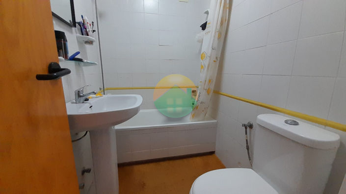 Image No.19-2 Bed Apartment for sale