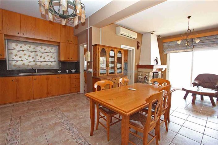 Image No.6-6 Bed Villa / Detached for sale