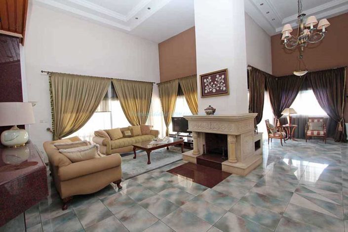 Image No.8-6 Bed Villa / Detached for sale