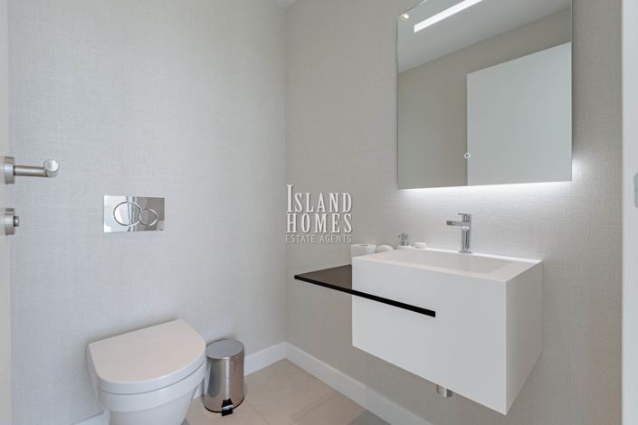 Image No.12-5 Bed Penthouse for sale