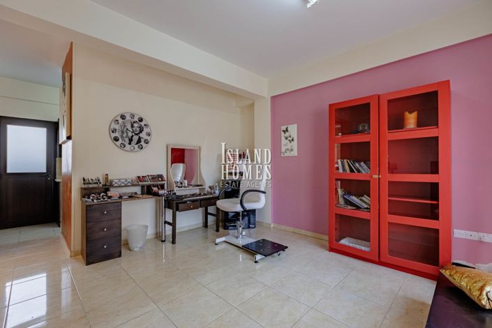 Image No.12-Jumelé de 3 chambres à vendre à Xylofagou