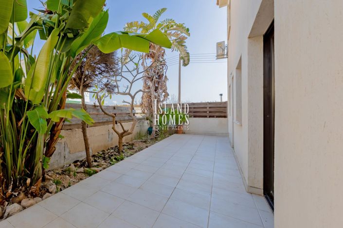 Image No.6-Jumelé de 3 chambres à vendre à Xylofagou