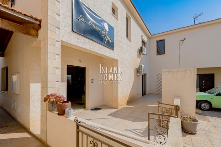 Image No.9-Jumelé de 3 chambres à vendre à Xylofagou