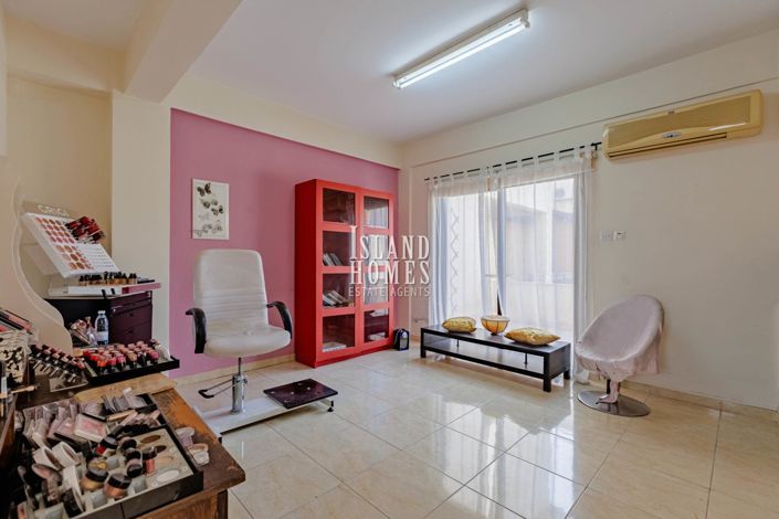 Image No.10-Jumelé de 3 chambres à vendre à Xylofagou