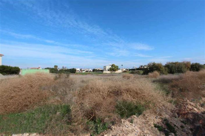 Image No.1-Terre à vendre à Paralimni