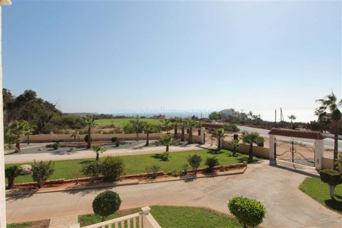 Image No.32-5 Bed Villa / Detached for sale