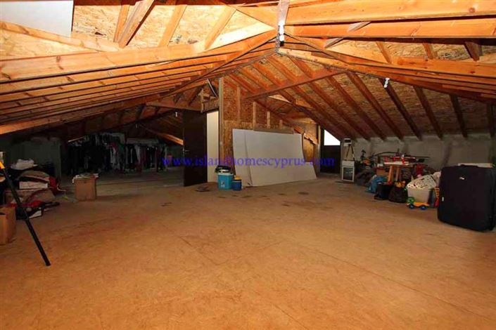 Image No.20-4 Bed Villa / Detached for sale