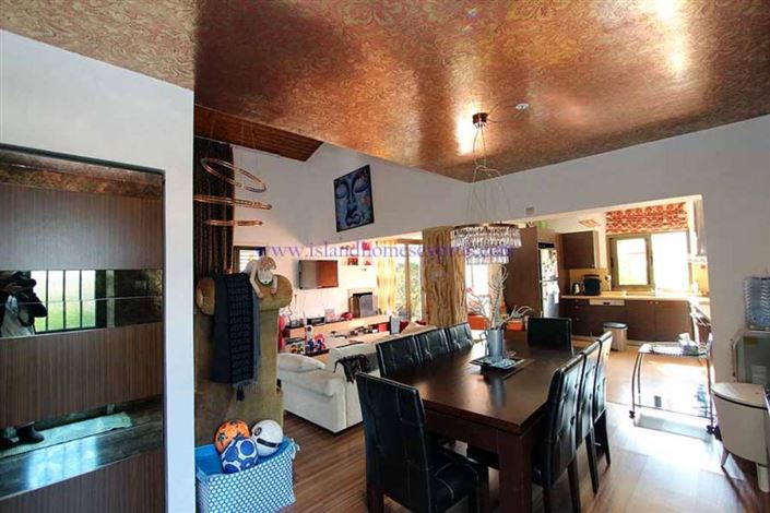 Image No.9-2 Bed Villa / Detached for sale